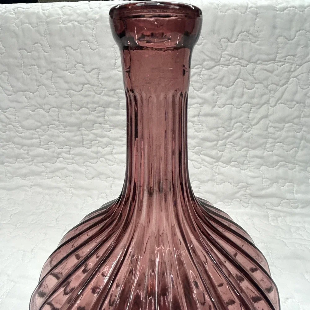 Vintage Italian Amethyst Purple Plum Art Glass Decanter Vase Ribbed Diamond 10